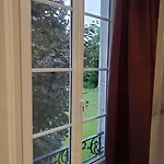 Nocleg ze śniadaniem Logis Des Tourelles 4*