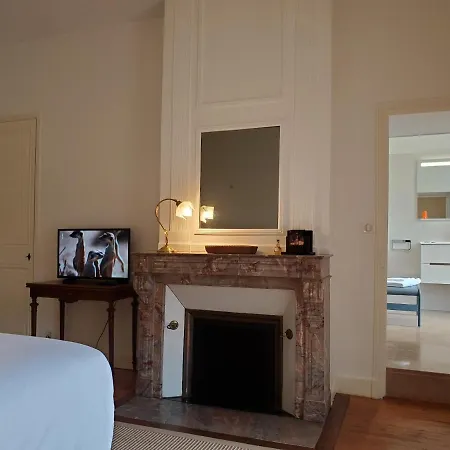 Logis Des Tourelles 코냐크