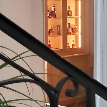 Logis Des Tourelles 4*