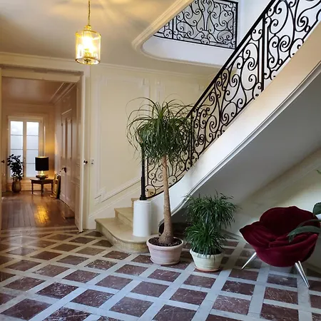 Bed & Breakfast Logis Des Tourelles