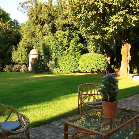 Logis Des Tourelles Bed & Breakfast Cognac