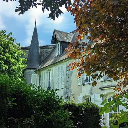 Logis Des Tourelles 4* Cognac