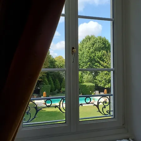 Logis Des Tourelles Bed & Breakfast Cognac