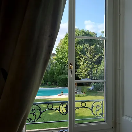 Logis Des Tourelles Nocleg ze śniadaniem Cognac
