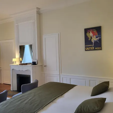 Logis Des Tourelles 4* Cognac