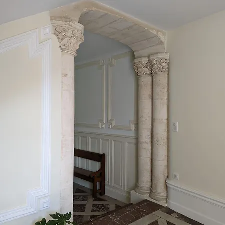 Logis Des Tourelles Nocleg ze śniadaniem Cognac