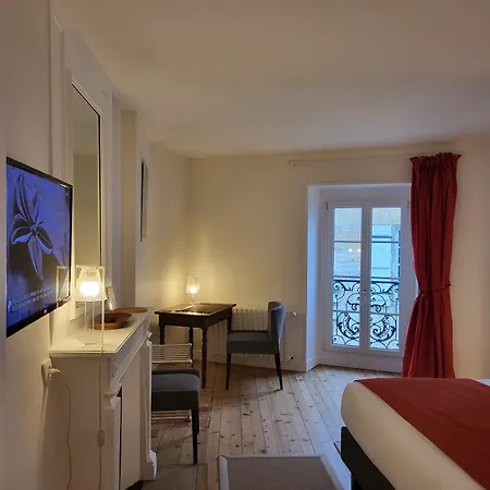 Nocleg ze śniadaniem Logis Des Tourelles 4*