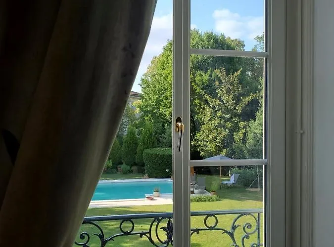 Logis Des Tourelles Bed and breakfast Cognac