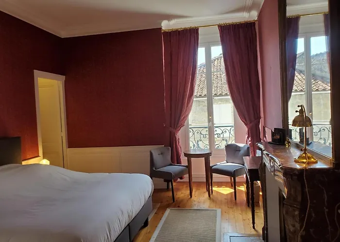Logis Des Tourelles Bed and breakfast Cognac