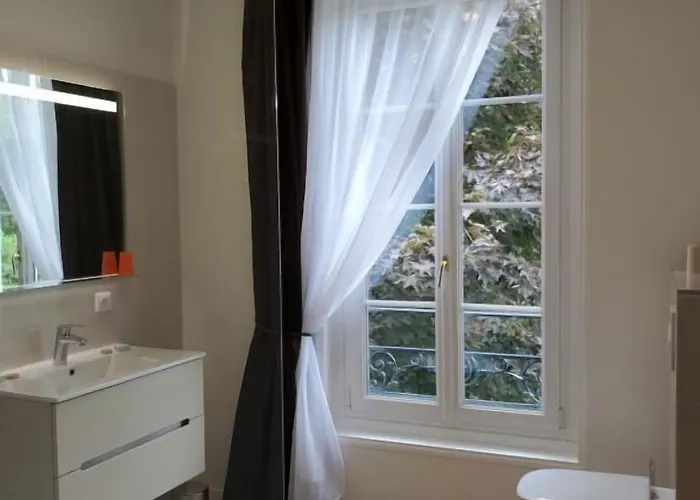 Logis Des Tourelles Bed and breakfast Cognac