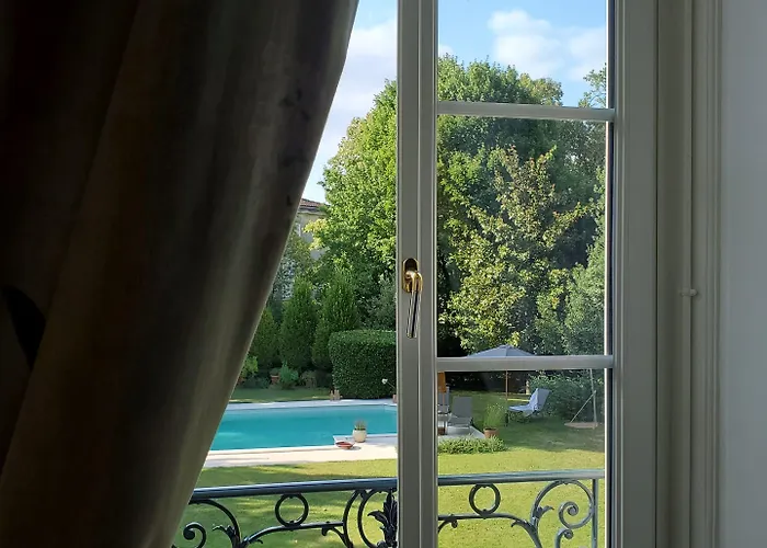 Logis Des Tourelles Bed and breakfast Cognac