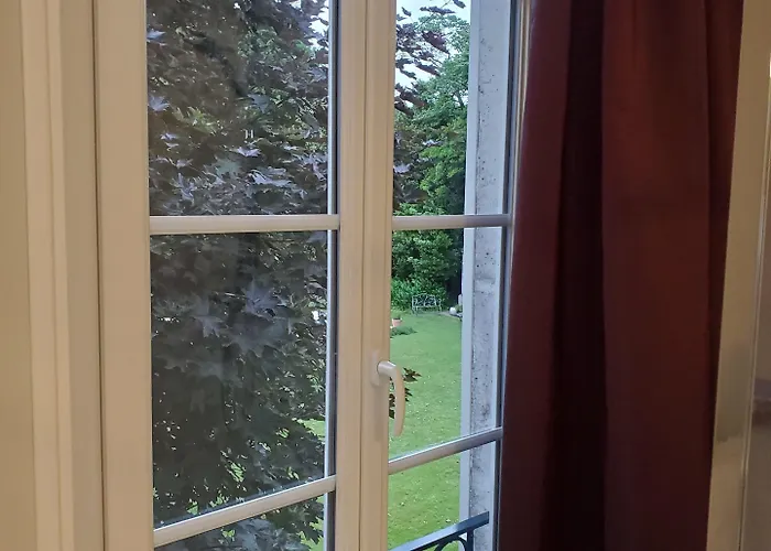 Bed and breakfast Logis Des Tourelles 4*